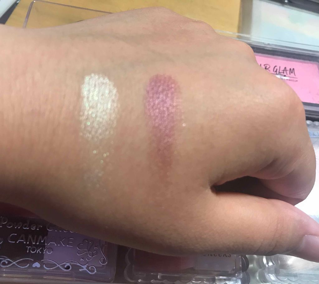 UR GLAM POWDER EYESHADOW/U R GLAM/単色アイシャドウを使ったクチコミ(3枚目)