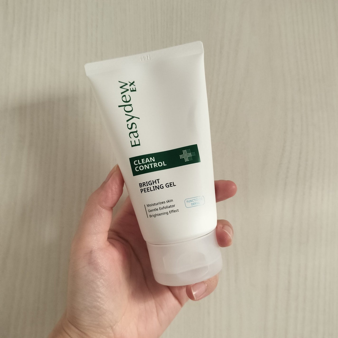 クリーンコントロール ブライトピーリングジェル /Easydew/その他洗顔料を使ったクチコミ(1枚目)