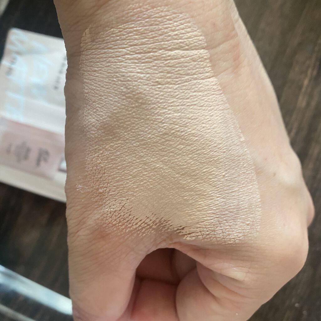 キルカバー グロウ ファンデーション/CLIO/リキッドファンデーションを使ったクチコミ（3枚目）