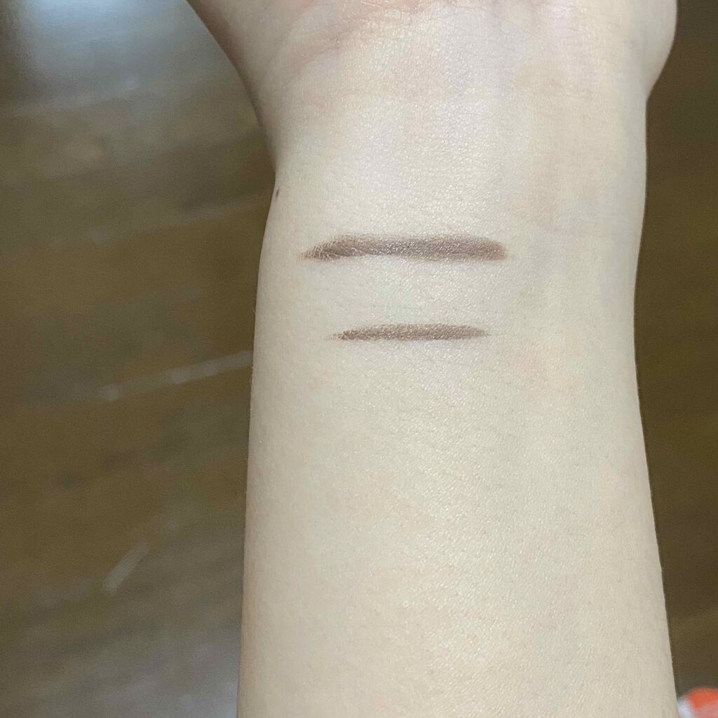 EYE OPENING LINER/UZU BY FLOWFUSHI/リキッドアイライナーを使ったクチコミ(2枚目)