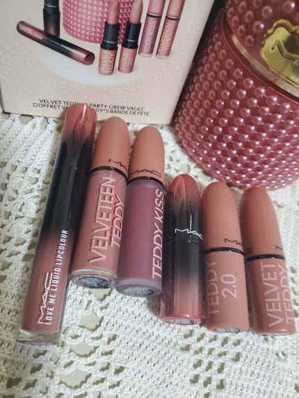 ベルベット テディーズ パーティー クルー ボールト/M・A・C/メイクアップキットを使ったクチコミ(3枚目)