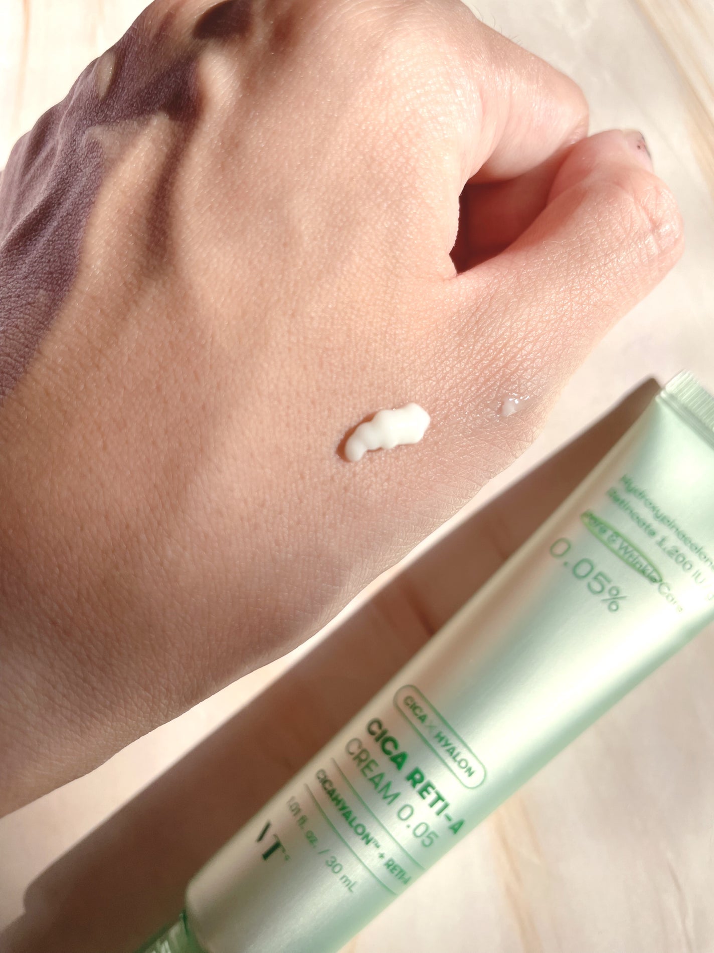 シカレチA クリーム0.05/VT/フェイスクリームを使ったクチコミ(2枚目)