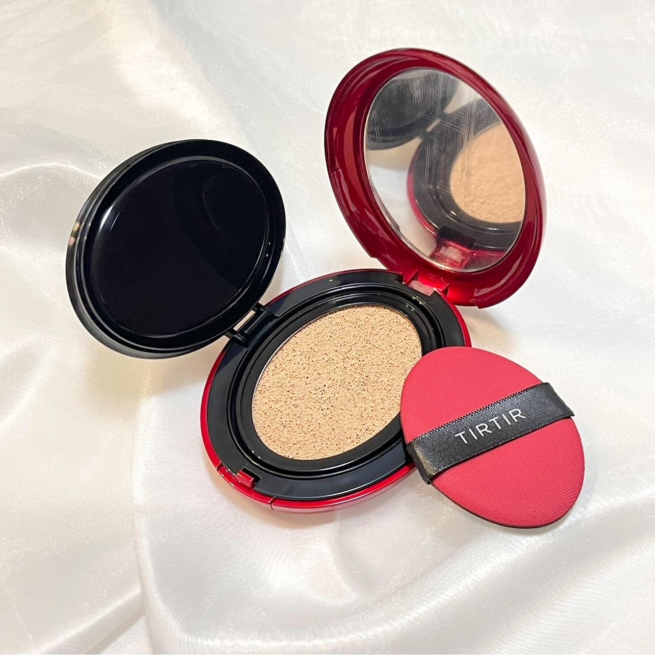 マスク フィット レッド クッション/TIRTIR(ティルティル)/クッションファンデーションを使ったクチコミ（1枚目）