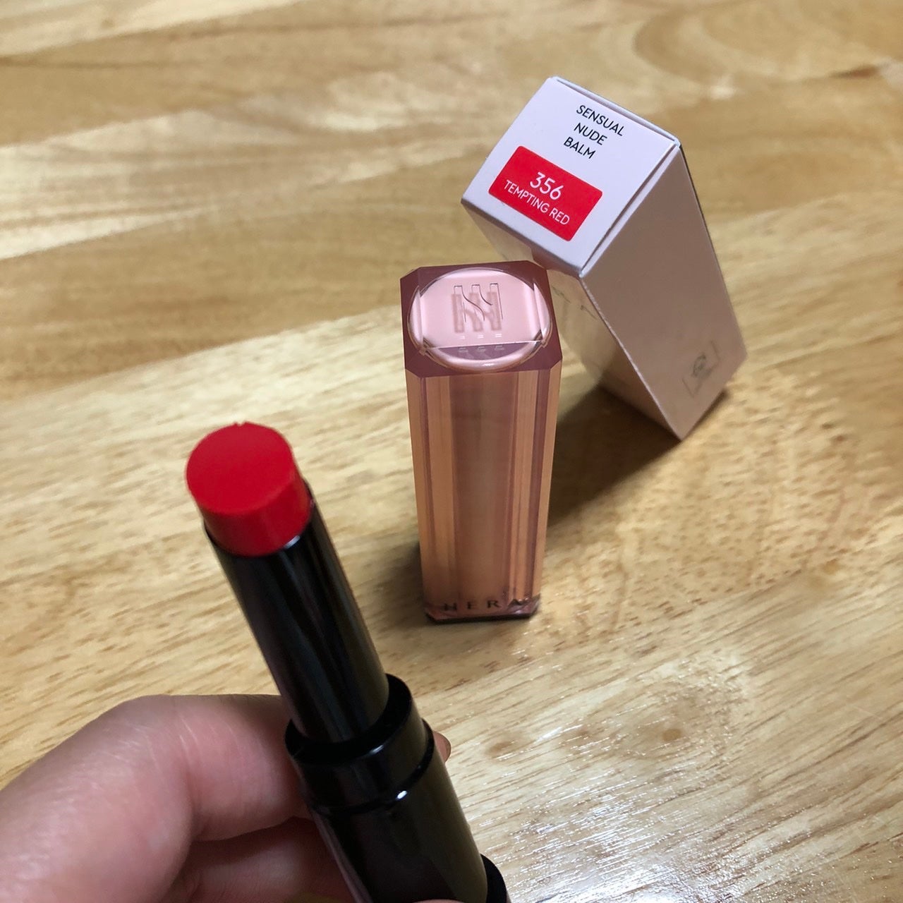 センシュアル ヌードバーム/HERA/リップバームを使ったクチコミ(3枚目)