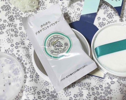 薬用さらさらデオドラントパウダー/デオナチュレ/デオドラント・制汗剤を使ったクチコミ(4枚目)