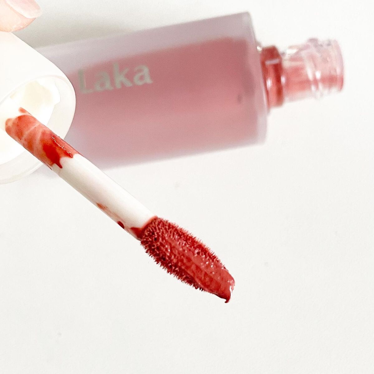 フラワーキャプチャーティント/Laka/口紅を使ったクチコミ（2枚目）