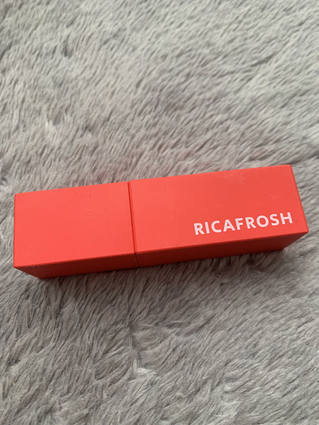 ジューシーリブティント 02 バラタレッド/RICAFROSH/リップティントを使ったクチコミ（1枚目）