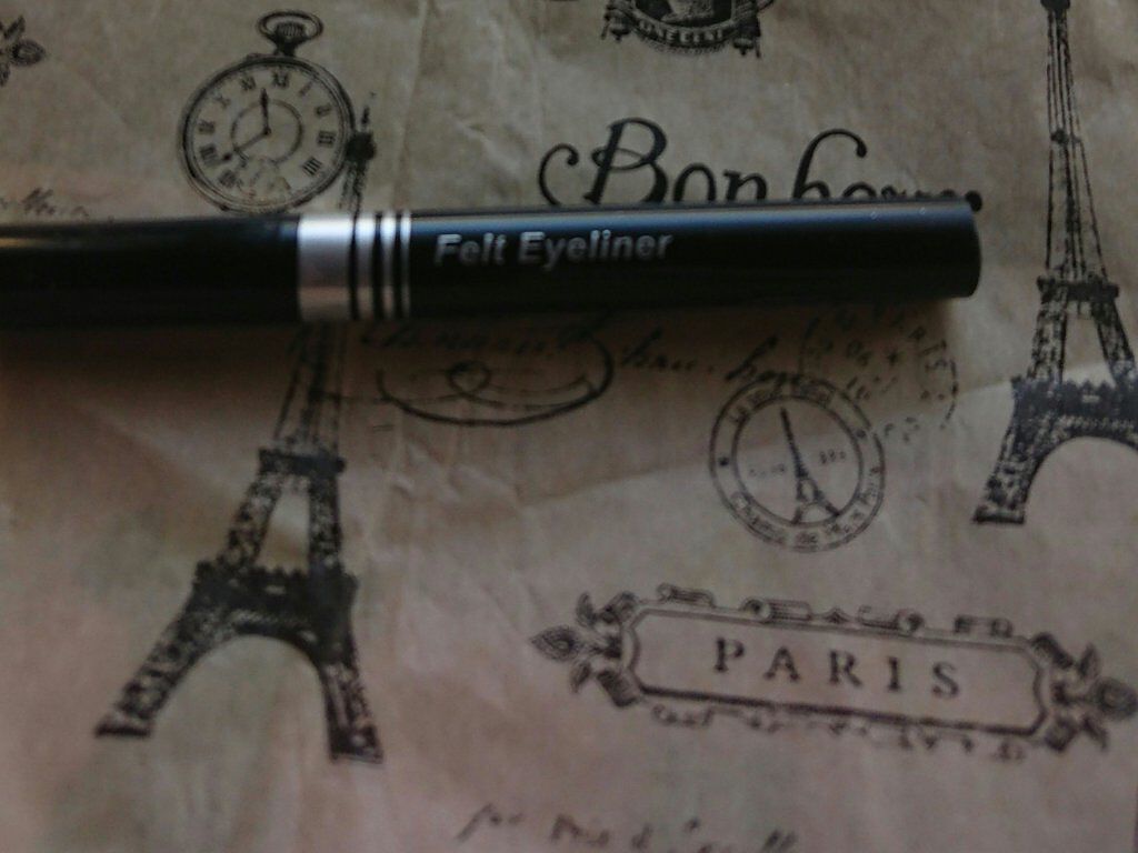 DAISO エルファー フェルトアイライナーAのクチコミ「DAISO
エルファー フェルトアイライナーA
速乾 クｯキリ 美ライン   

    注文.....」（2枚目）