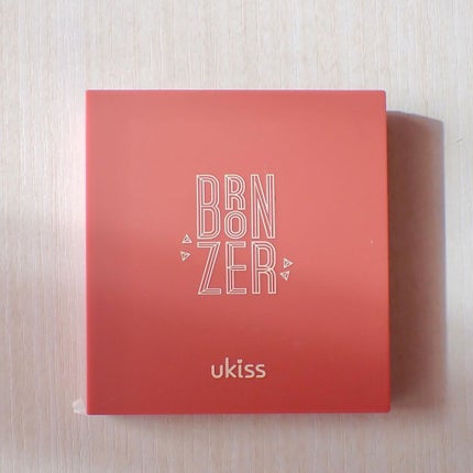 ukiss キャットボックス ブロンザーのクチコミ「ukiss キャットボックスブロンザー
01 落日星河♡
みなさん「ブロンザー」をご存知で.....」(3枚目)