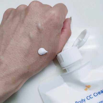 薬用ホワイトコンク ホワイトニングCC CII/ホワイトコンク/ボディクリームを使ったクチコミ(3枚目)