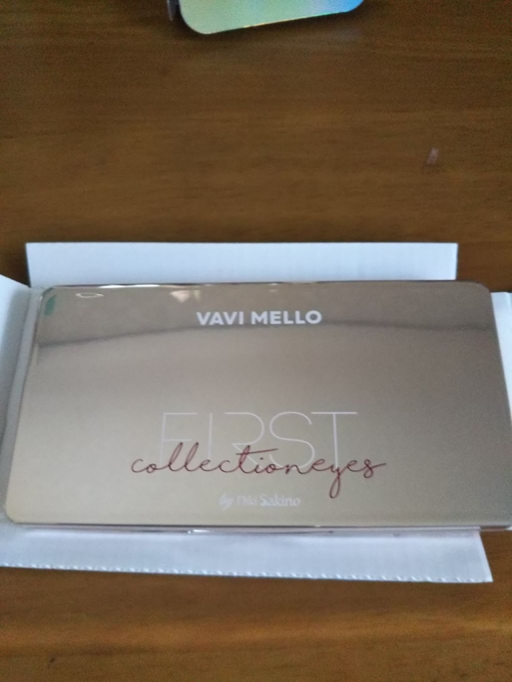 ファーストコレクションアイズ/VAVI MELLO/アイシャドウパレットを使ったクチコミ(2枚目)