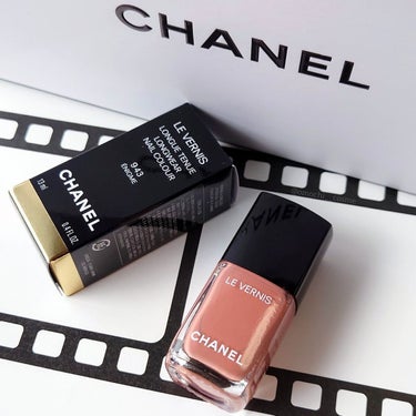 ヴェルニ ロング トゥニュ 943 エニグム＜数量限定色＞/CHANEL/マニキュアを使ったクチコミ（1枚目）