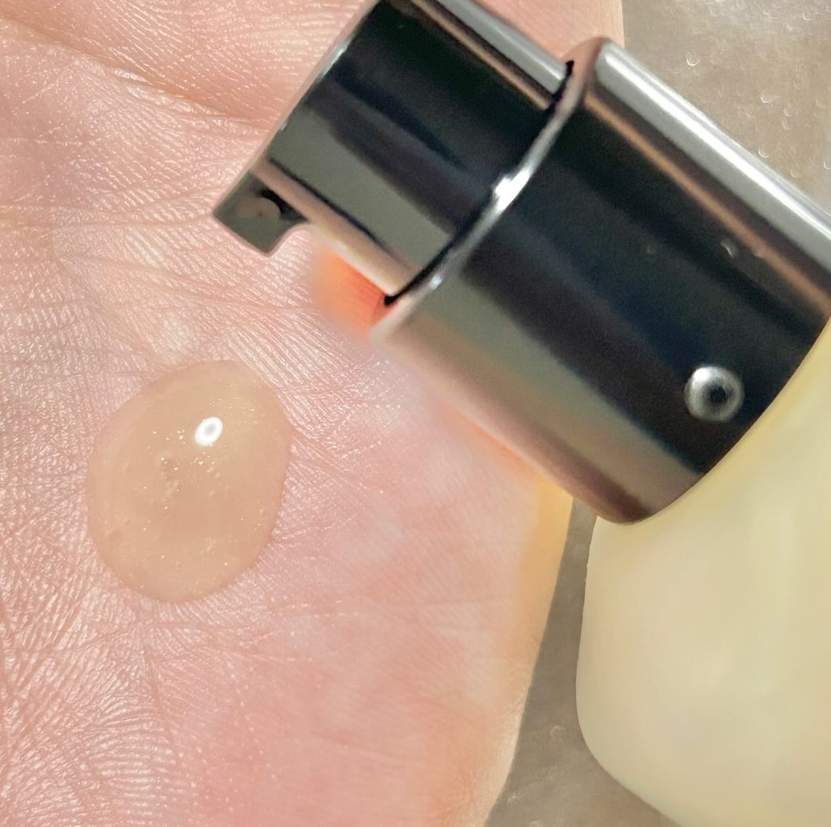 スキン パーフェクティング プロテクティブ ベース プレップ/YUNJAC/化粧下地を使ったクチコミ（2枚目）