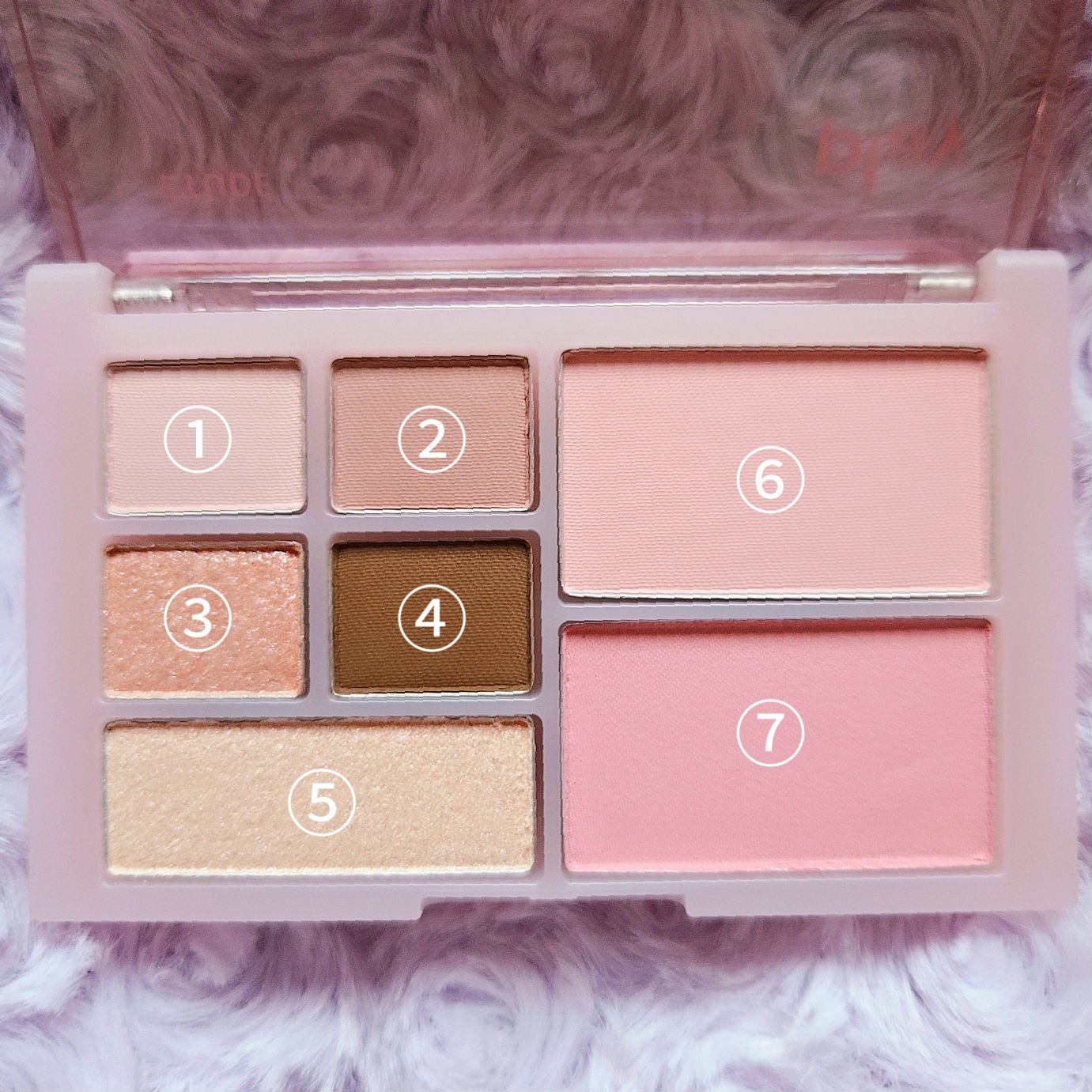 プレイ マルチアイズ/ETUDE/アイシャドウパレットを使ったクチコミ（3枚目）