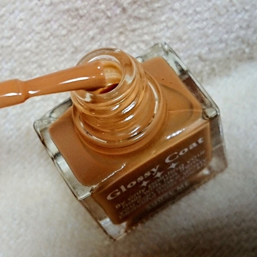 グロッシーコート/スキューズミー/オールインワンネイルを使ったクチコミ(3枚目)