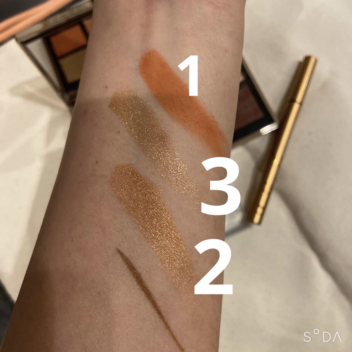 アイカラーレーション スペシャルエディション/LUNASOL/アイシャドウパレットを使ったクチコミ（2枚目）