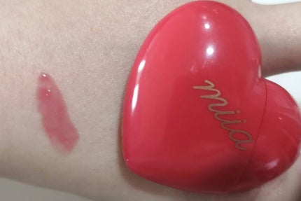 miia リップグロス/DAISO/リップグロスを使ったクチコミ(4枚目)