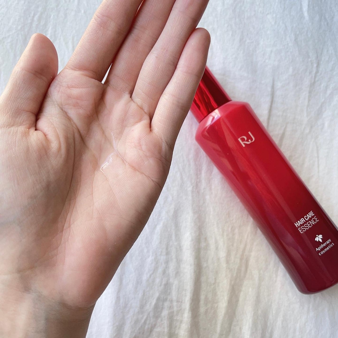 薬用 RJ地肌ケア エッセンス /アピセラピーコスメティクス/頭皮ローションを使ったクチコミ(2枚目)