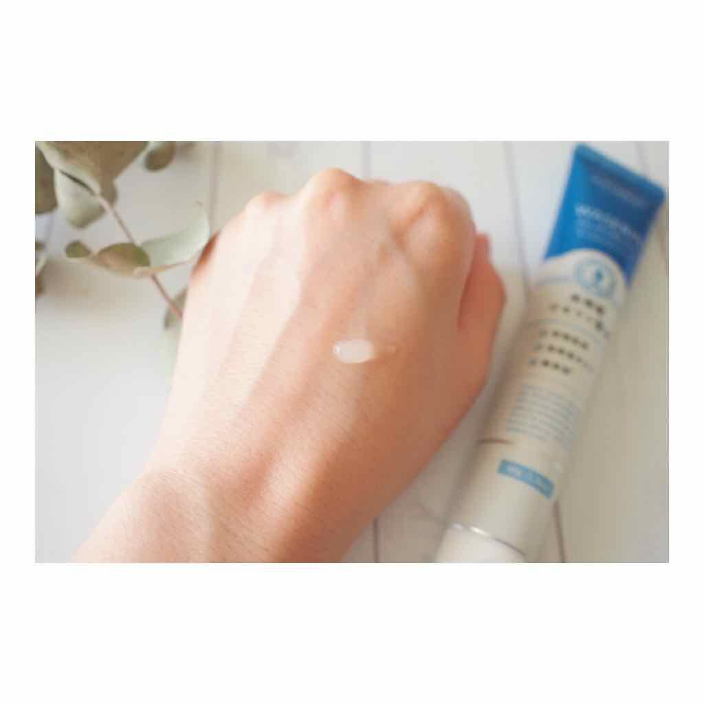 モイストファーマ オールインワンジェル/unlabel/オールインワン化粧品を使ったクチコミ（2枚目）