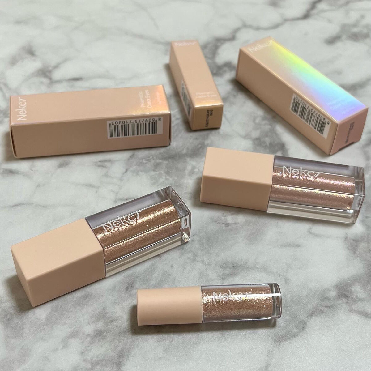 プリズマティックカラーアイズ/Neker /リキッドアイシャドウを使ったクチコミ（2枚目）