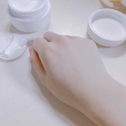 レッツスキン ホワイト ミルククリーム/SHINBEE JAPAN /フェイスクリームを使ったクチコミ(2枚目)