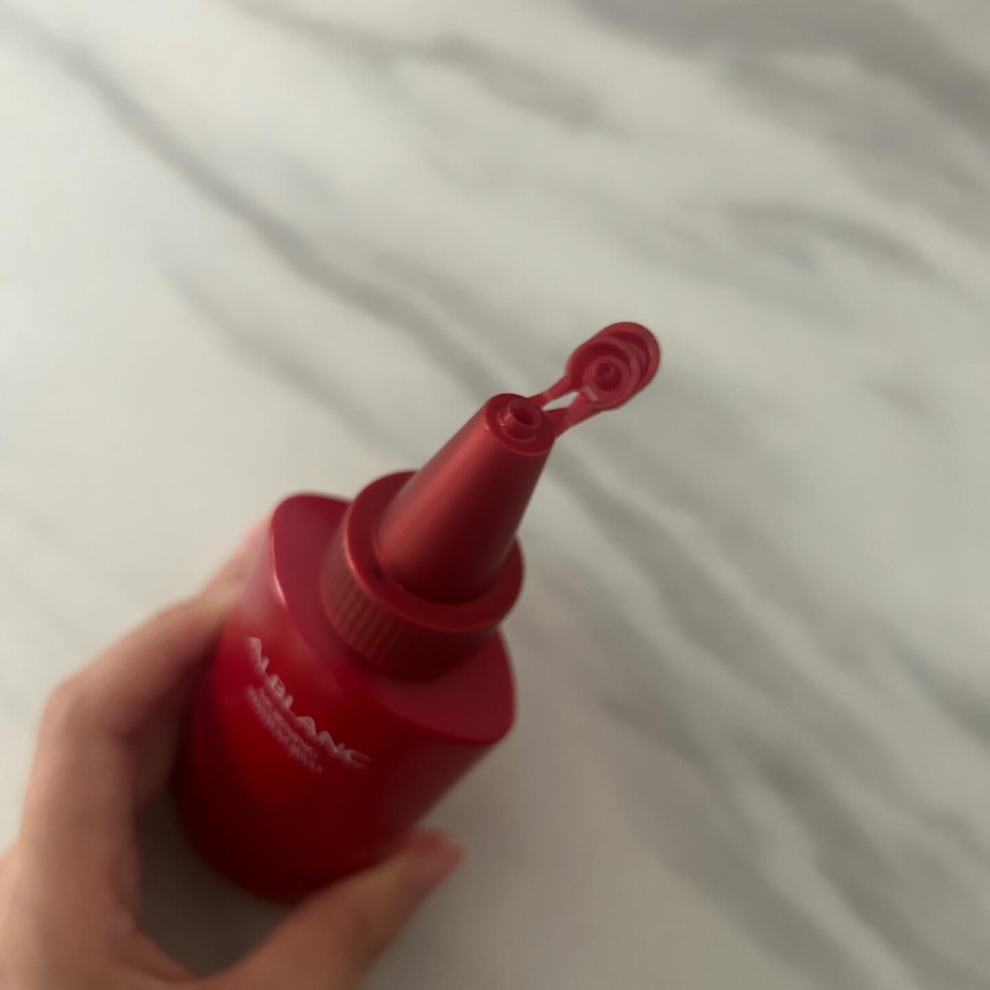 モーニング スイッチジュレ/ALBLANC/美容液を使ったクチコミ（2枚目）