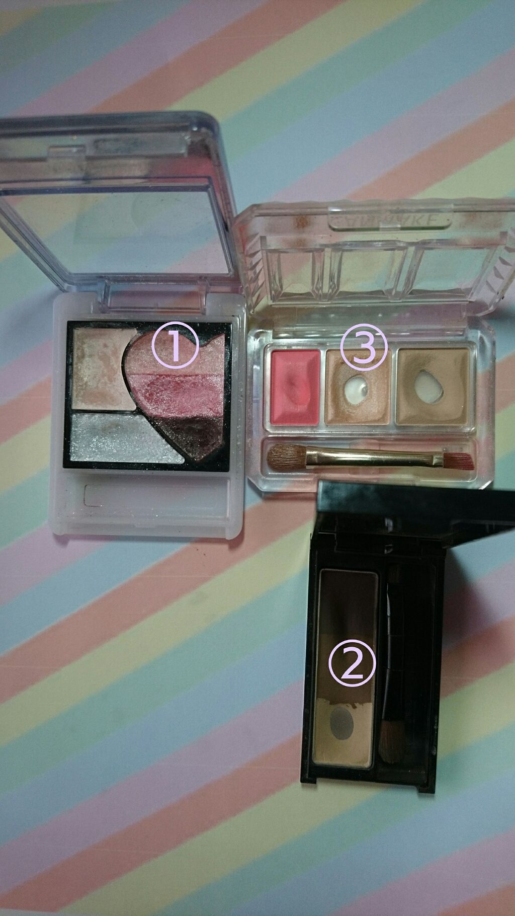 シークレットカラーアイズ/キャンメイク/アイシャドウパレットを使ったクチコミ(2枚目)