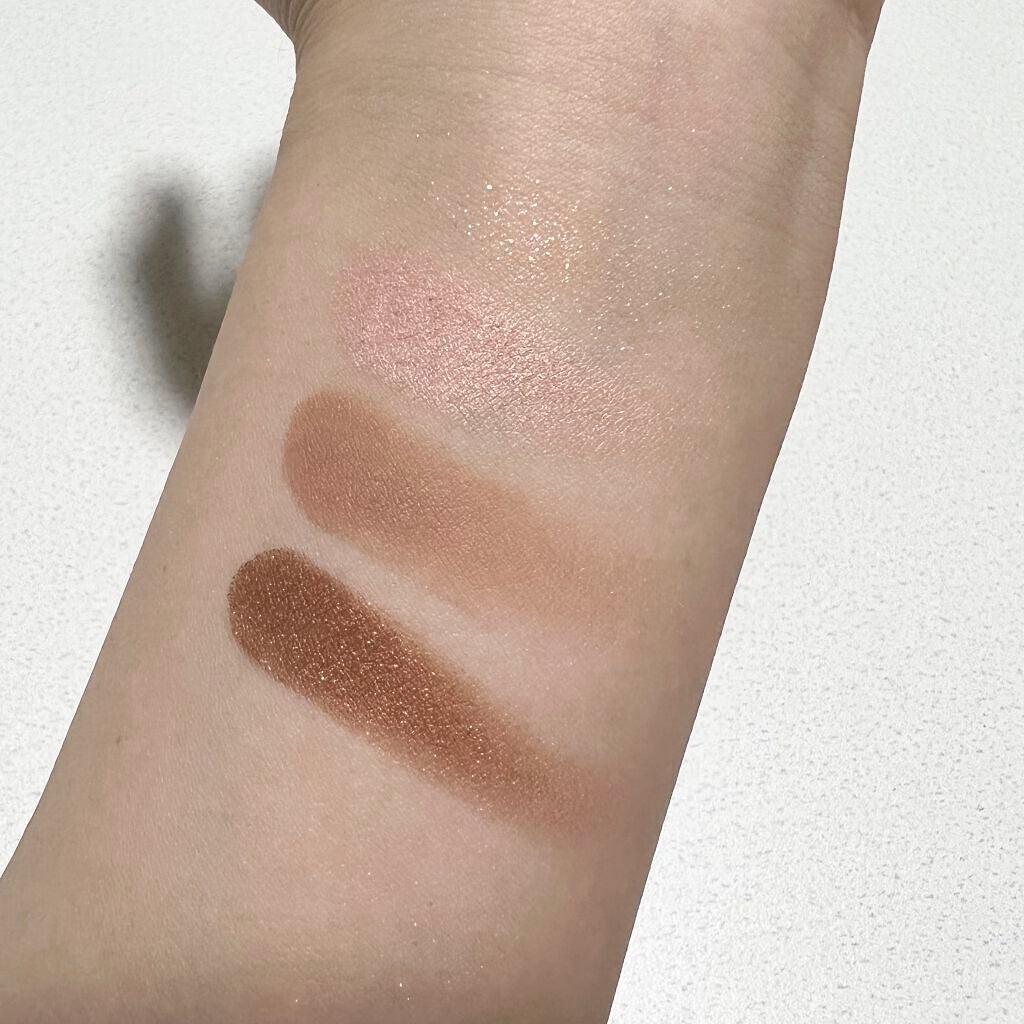 ベージュトーンアイシャドウ/CEZANNE/アイシャドウパレットを使ったクチコミ(4枚目)