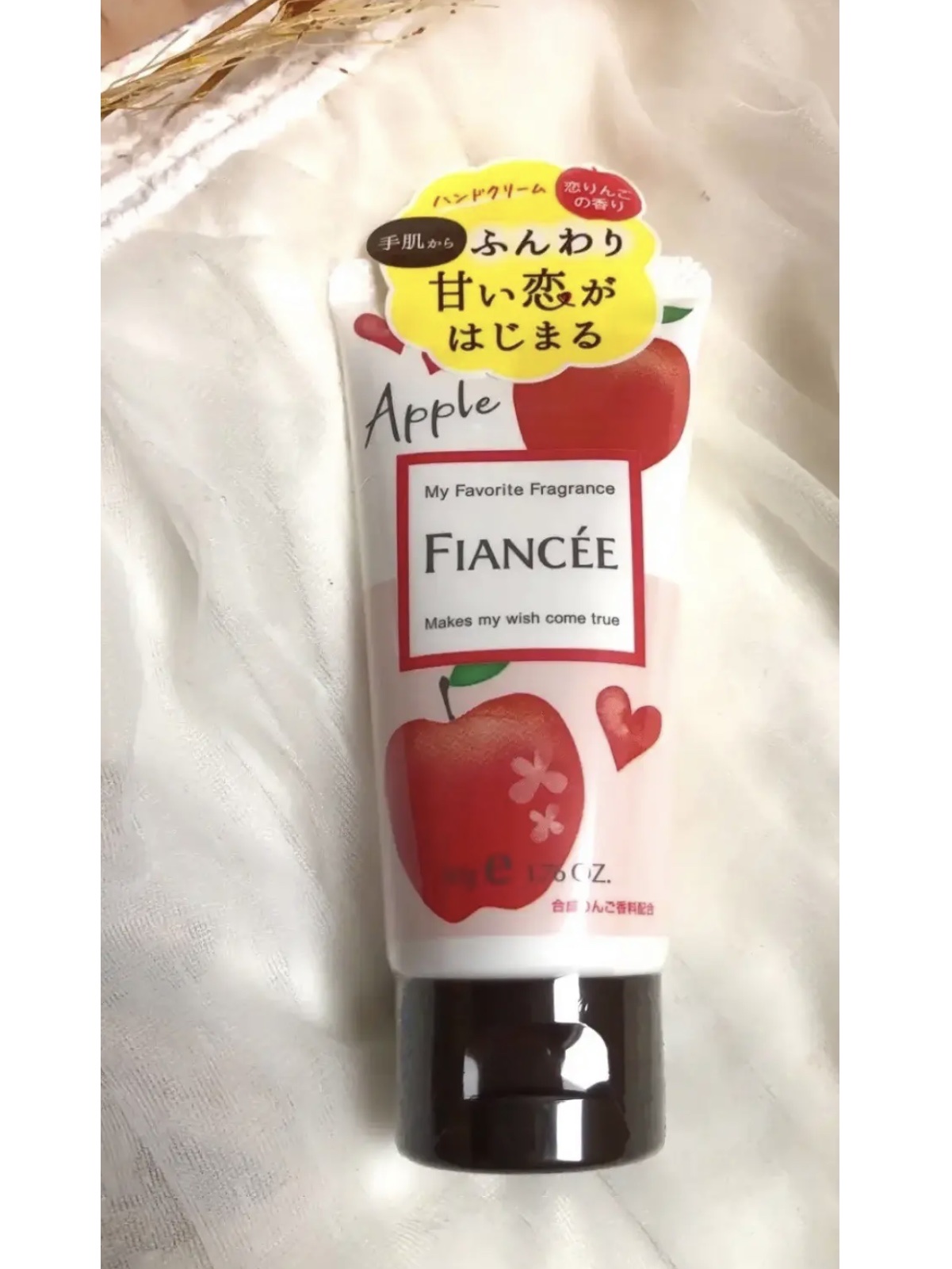 ハンドクリーム 恋りんごの香り/フィアンセ/ハンドクリームを使ったクチコミ（1枚目）