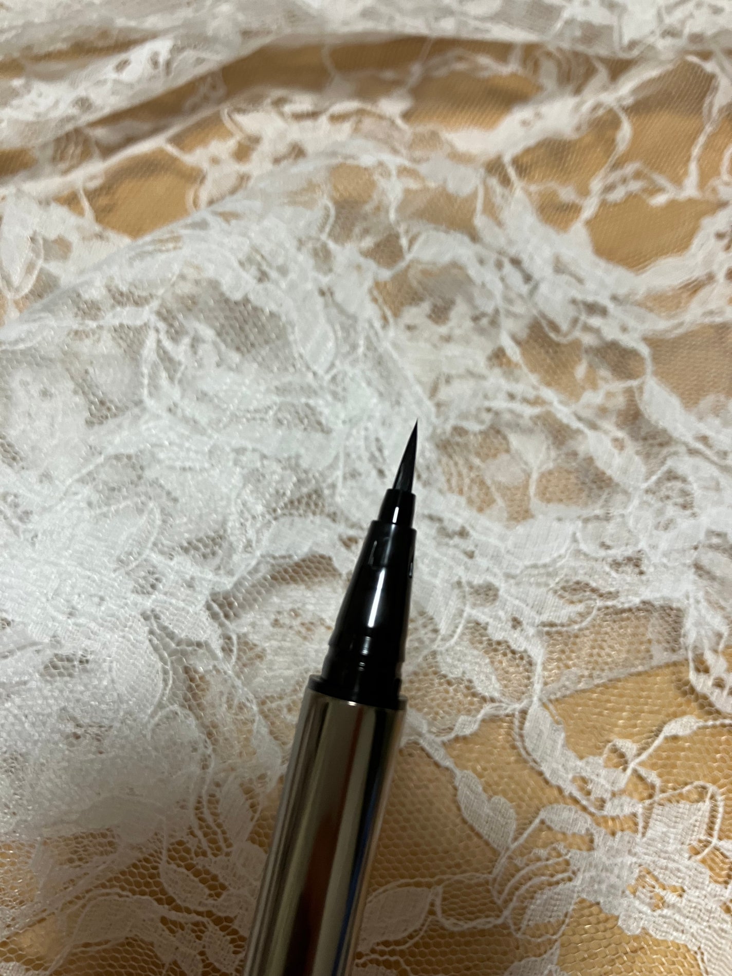 リキッドアイライナーR4/ラブ・ライナー/リキッドアイライナーを使ったクチコミ(4枚目)