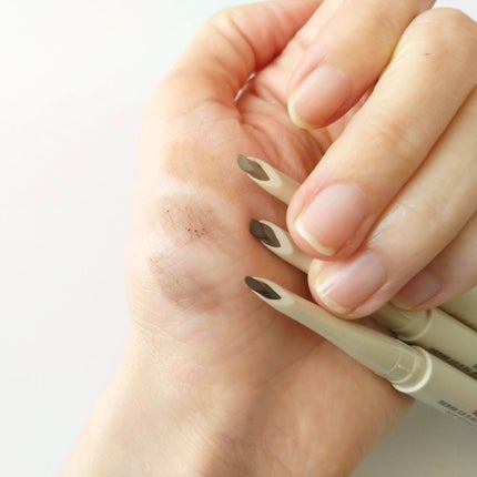 ドット オン ムードエッジ アンド フラットアイブロウ/Heart Percent/アイブロウペンシルを使ったクチコミ(5枚目)