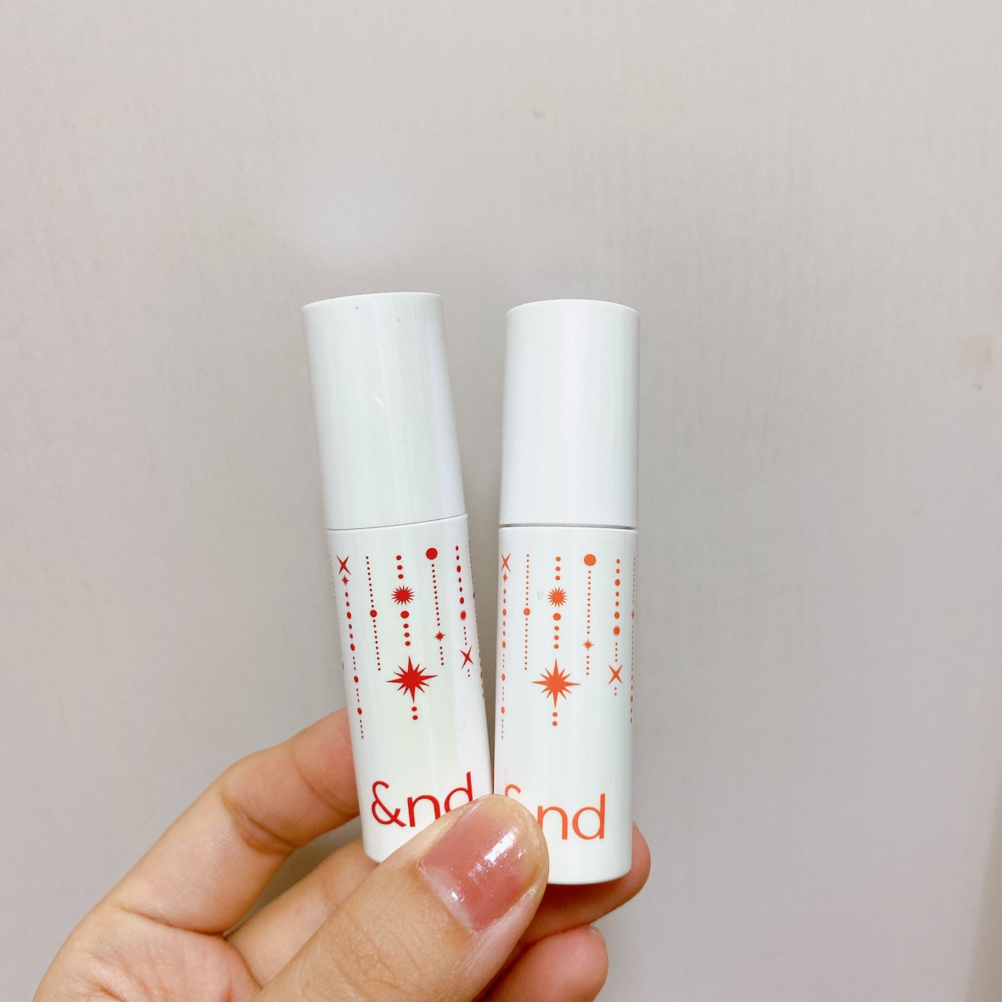 アンドバイロムアンド グラッシーボムティント/&nd by rom&nd/リップティントを使ったクチコミ(1枚目)