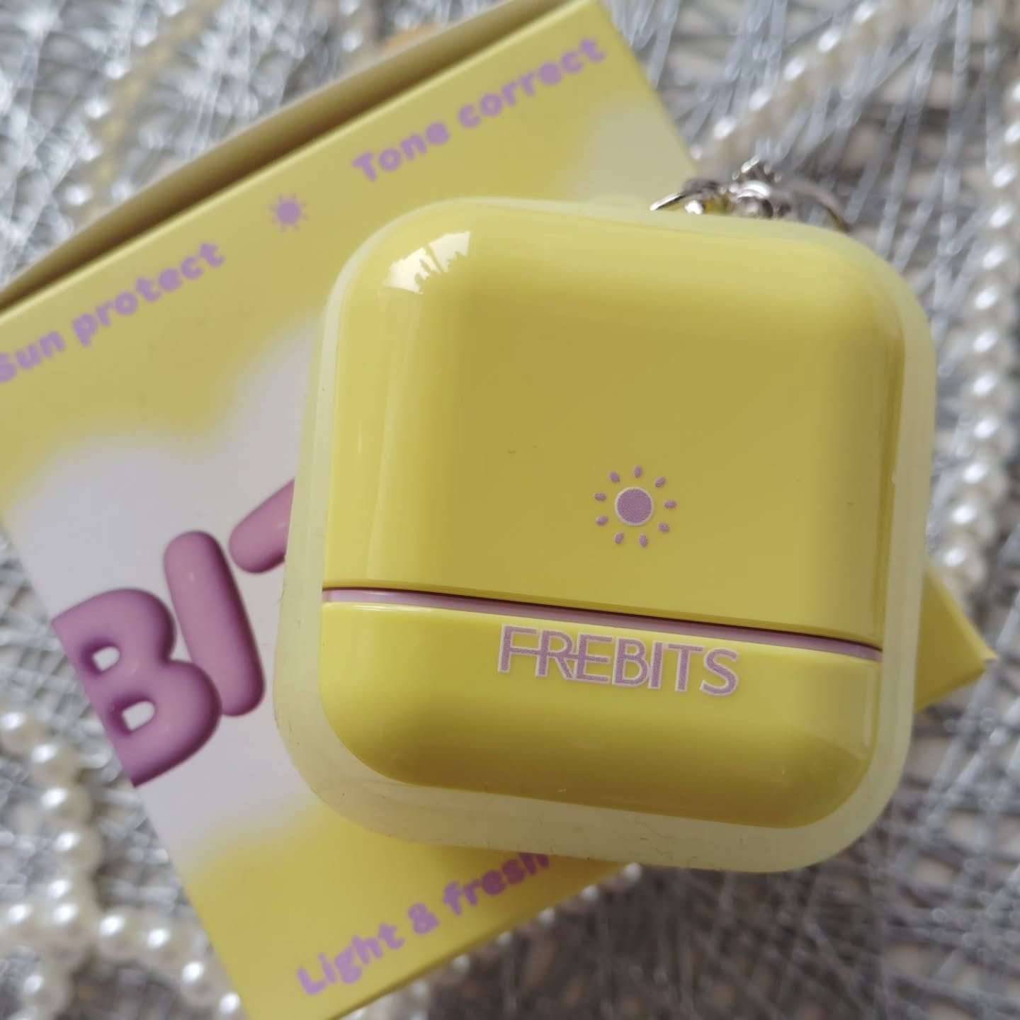 Air Fit Sun Finishing Stick 01 Pure Violet/FREBITS/日焼け止めスティックを使ったクチコミ（1枚目）