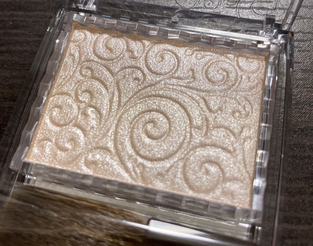 パールグロウハイライト/CEZANNE/パウダーハイライトを使ったクチコミ（2枚目）