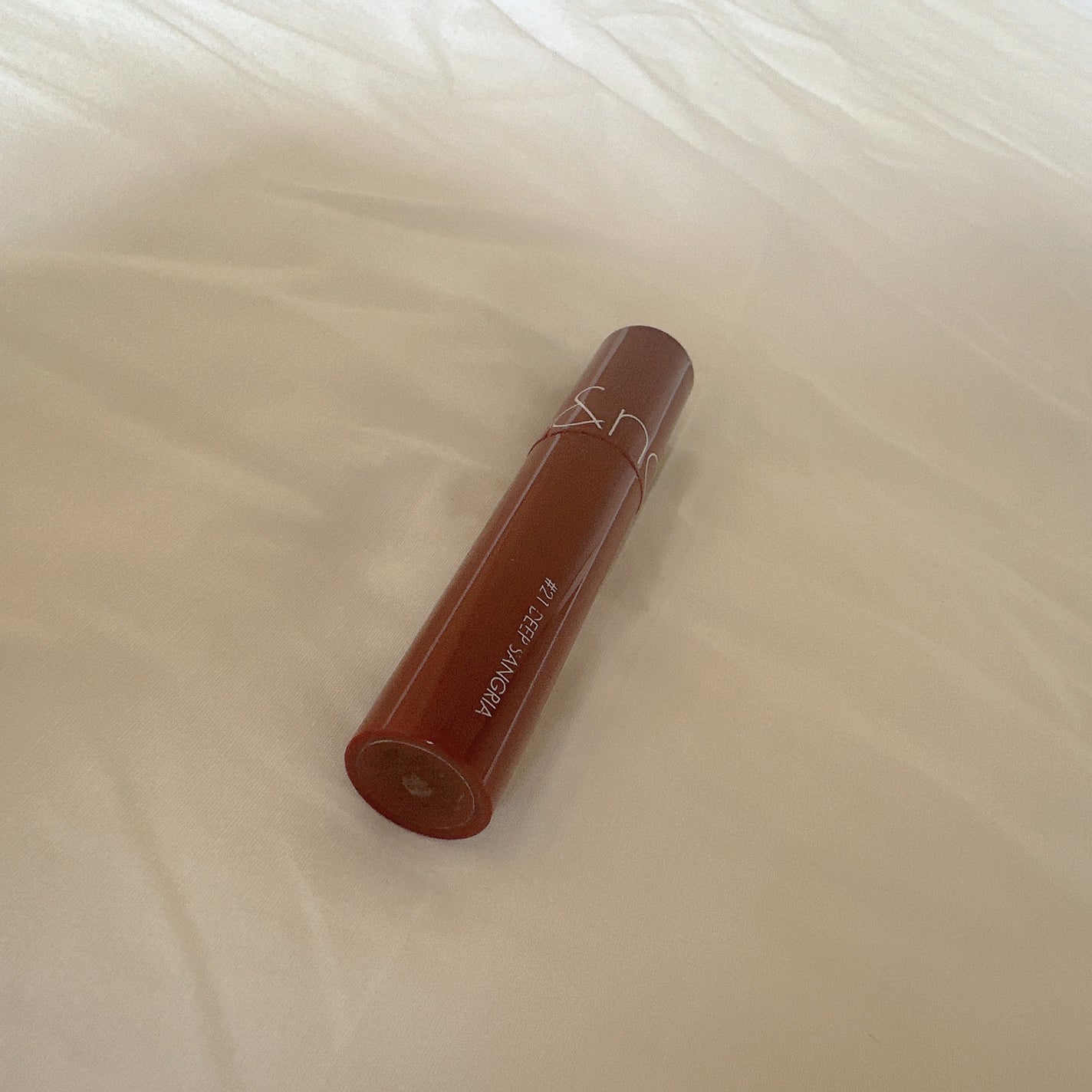 ジューシーラスティングティント/rom&nd/リップティントを使ったクチコミ(2枚目)