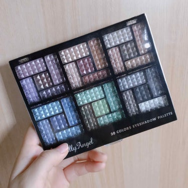 30COLORSEYESHADOWPALETTE/Dolly Angel/アイシャドウパレットを使ったクチコミ（1枚目）