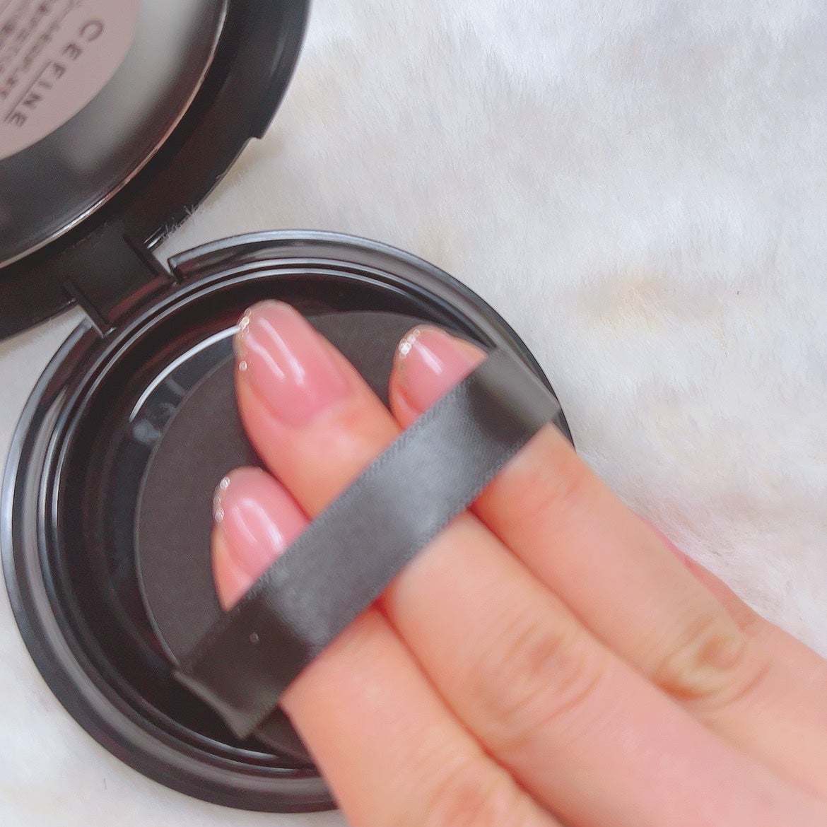 シルキーウェットリクイド/セフィーヌ/クリーム・エマルジョンファンデーションを使ったクチコミ(3枚目)