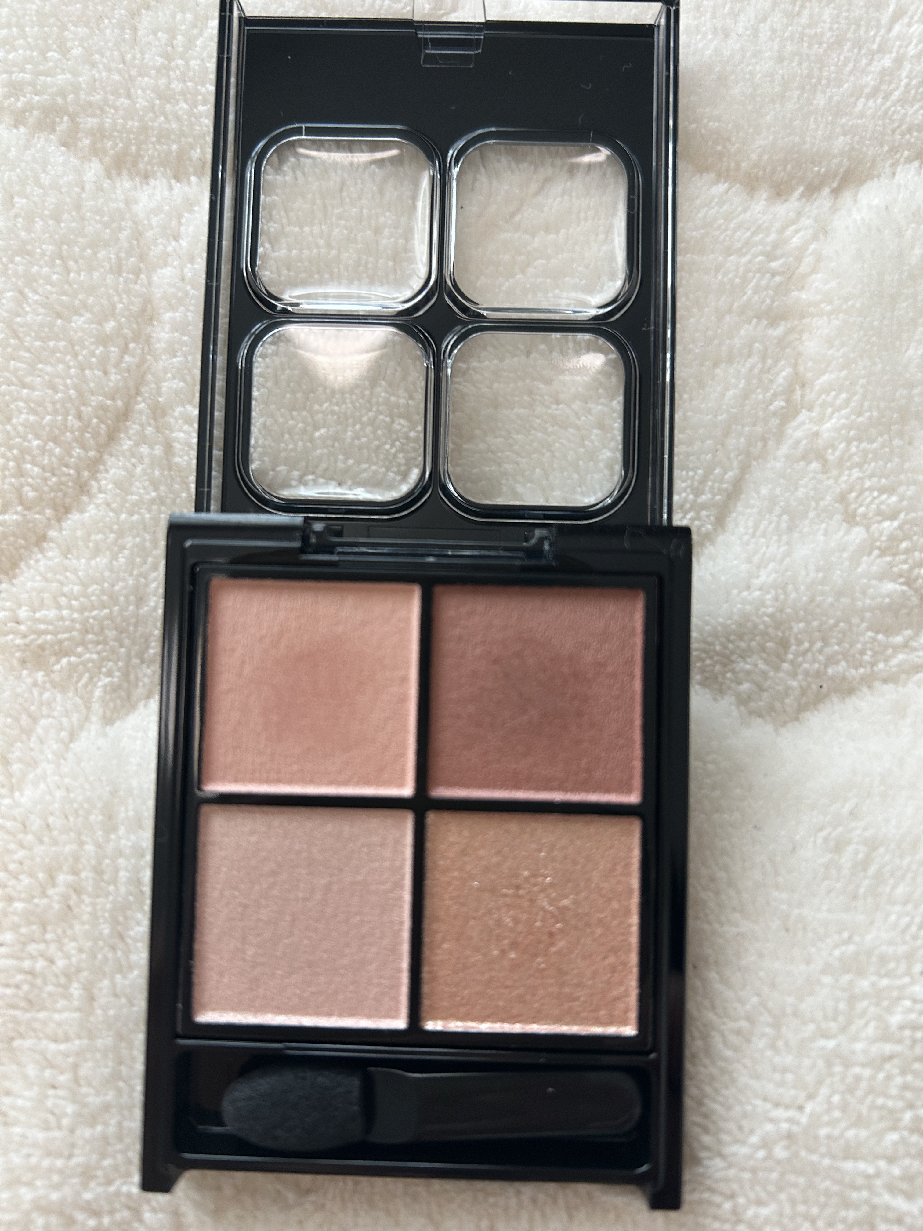 ケイト ポッピングシルエットシャドウ/KATE/アイシャドウパレットを使ったクチコミ（2枚目）