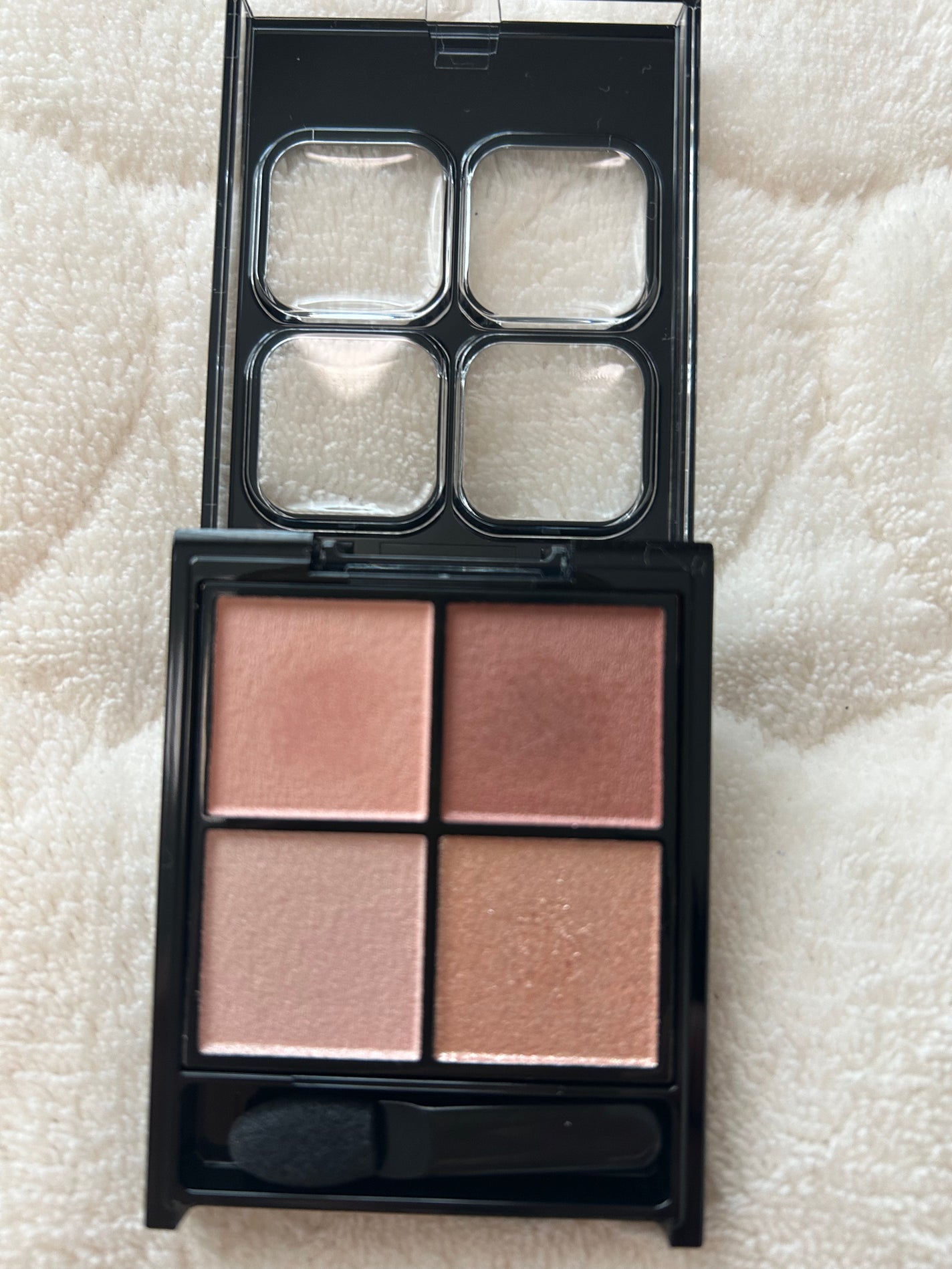 ケイト ポッピングシルエットシャドウ/KATE/アイシャドウパレットを使ったクチコミ(2枚目)