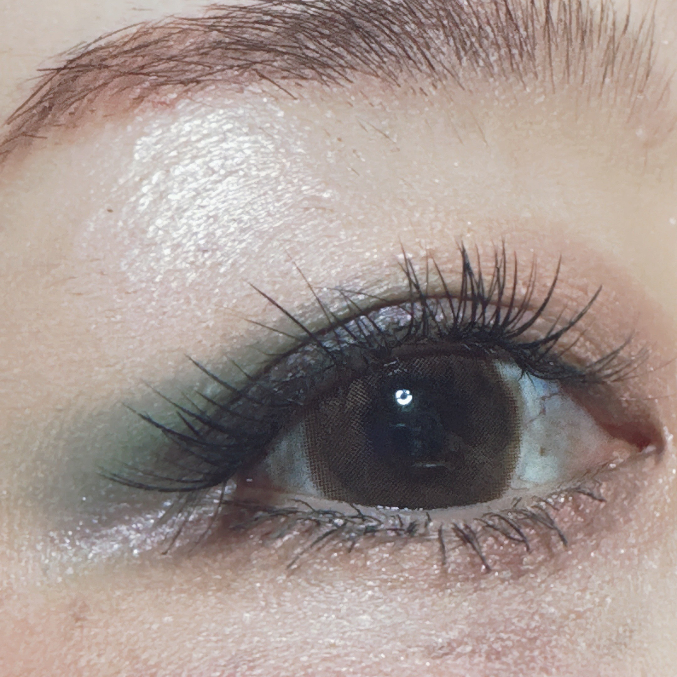 ダイメンションズ マルチエフェクト アイシャドウ 04 ポエトリー/PRADA BEAUTY/アイシャドウパレットを使ったクチコミ（3枚目）