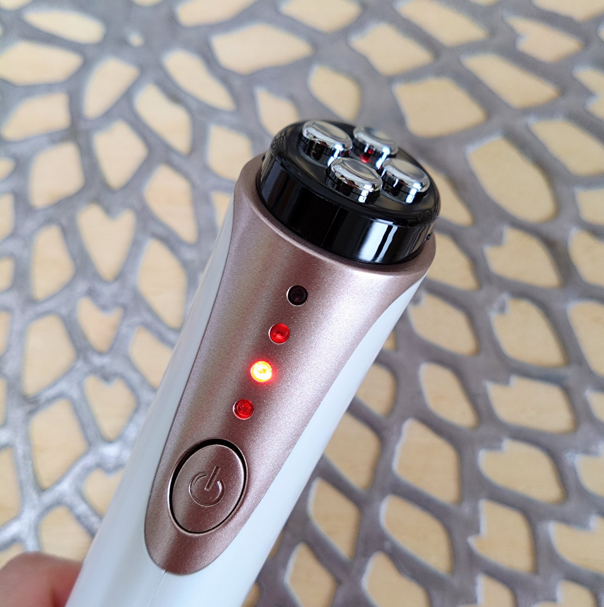 kiboer 目元美顔器/Kiboer/美顔器・マッサージを使ったクチコミ（3枚目）