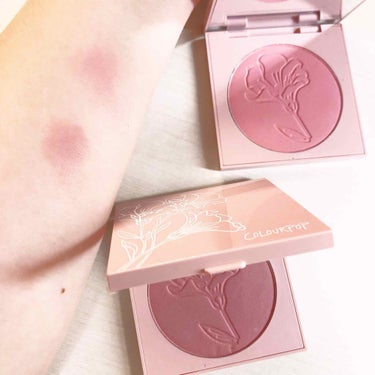 Pressed Powder Blush/ColourPop/パウダーチークを使ったクチコミ（3枚目）