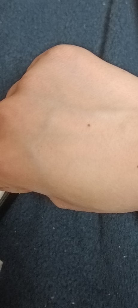 プリズム・リーブル/GIVENCHY/ルースパウダーを使ったクチコミ(5枚目)