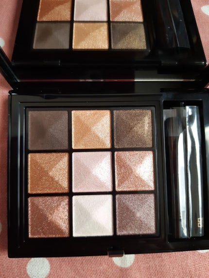 ル・ヌフ・ジバンシイ/GIVENCHY/アイシャドウパレットを使ったクチコミ(1枚目)