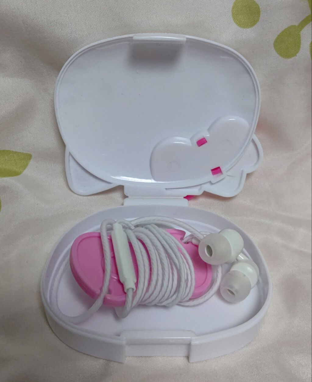 キティちゃんイヤホンケース/DAISO/その他を使ったクチコミ（1枚目）