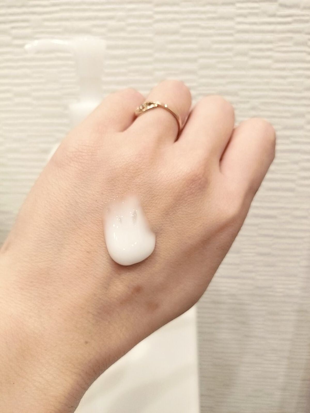 クレンジングミルク NC/なめらか本舗/ミルククレンジングを使ったクチコミ(3枚目)