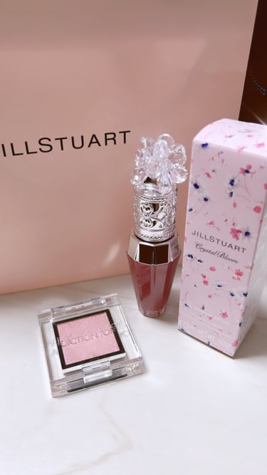 ジルスチュアート　クリスタルブルーム　リップブーケ セラム/JILL STUART/リップケア・リップクリームを使ったクチコミ（1枚目）