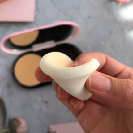 ライトフル C3 ナチュラル シルク パウダーファンデーション/M・A・C/パウダーファンデーションを使ったクチコミ(4枚目)