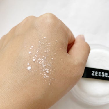 ZEESEA 「ゼロ」粉感皮脂コントロールルースパウダー/ZEESEA/ルースパウダーを使ったクチコミ（5枚目）
