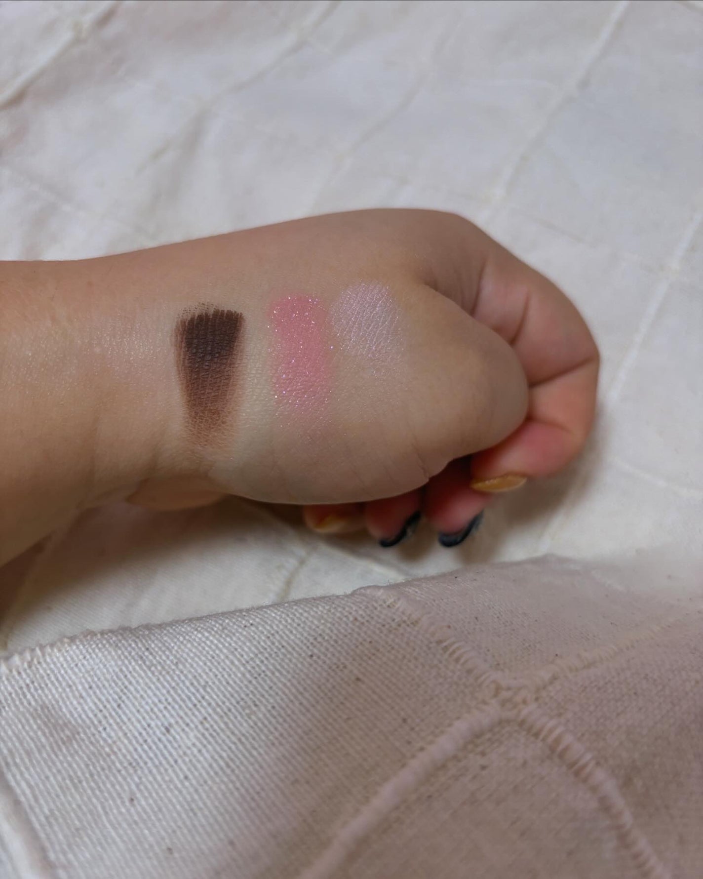 マイフェイブピースアイシャドウ/HOLIKA HOLIKA/単色アイシャドウを使ったクチコミ(2枚目)